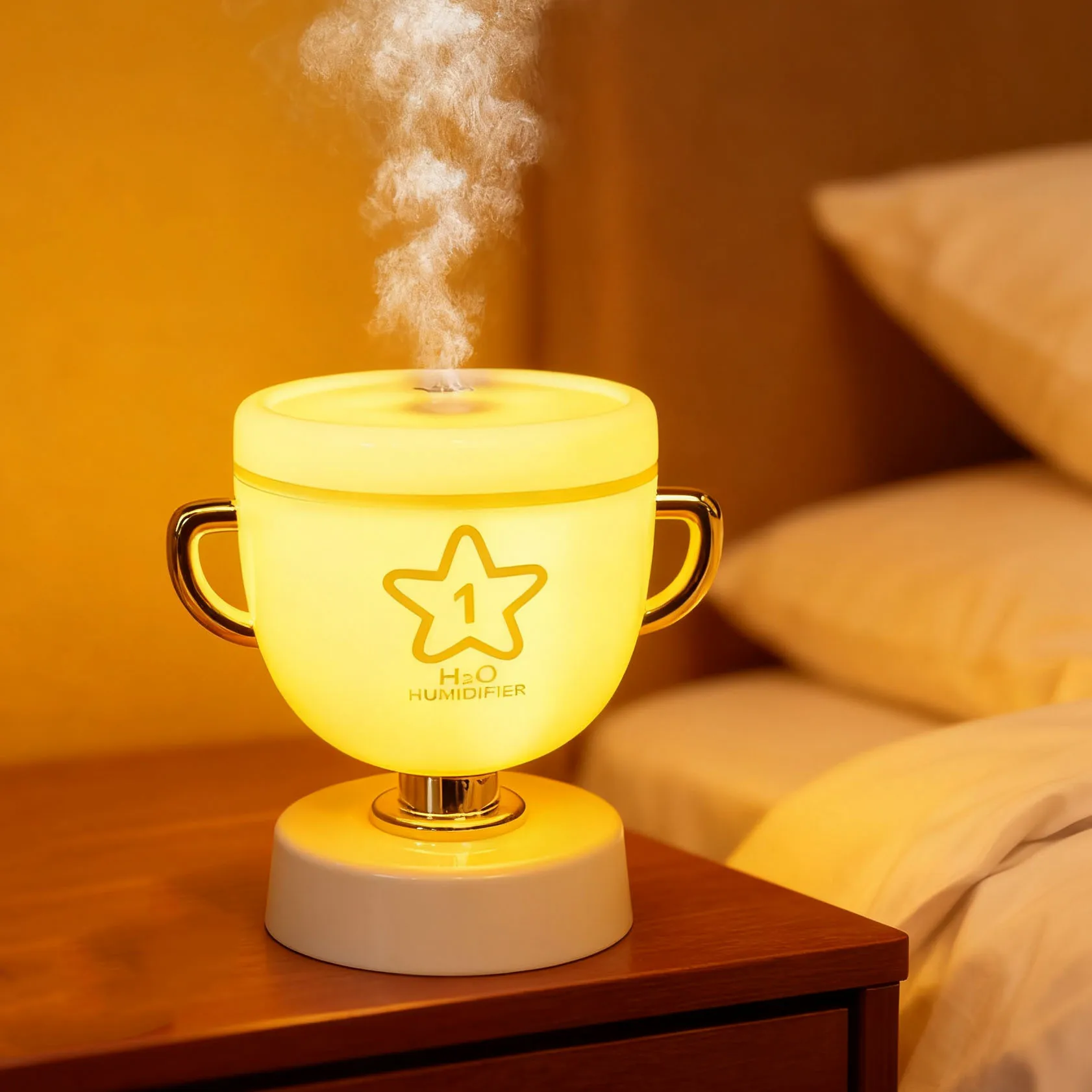 New trophy lamp ultrasonic home small humidifier fog desktop nightlight, USB car aromatherapy machine.