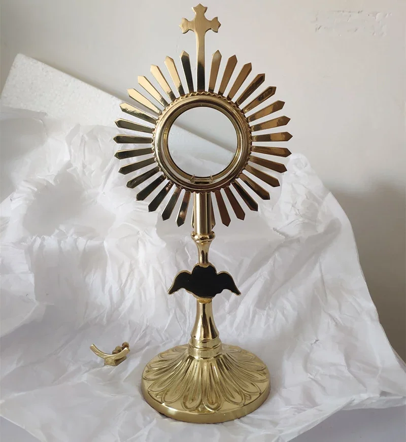 Holy Box Reliquary Brass Ostensorium Catholic Angel Ray Monstrance With Circule Lune Hight Polished Church Supplies