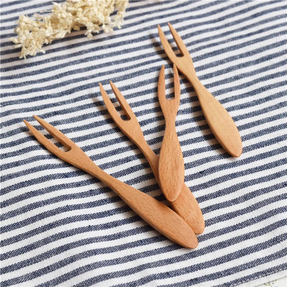3Pcs Wooden Fruit Forks Beech Material Lightweight Multipurpose Dessert Picks Cake Forks for Party Snacks Salads - Image 3