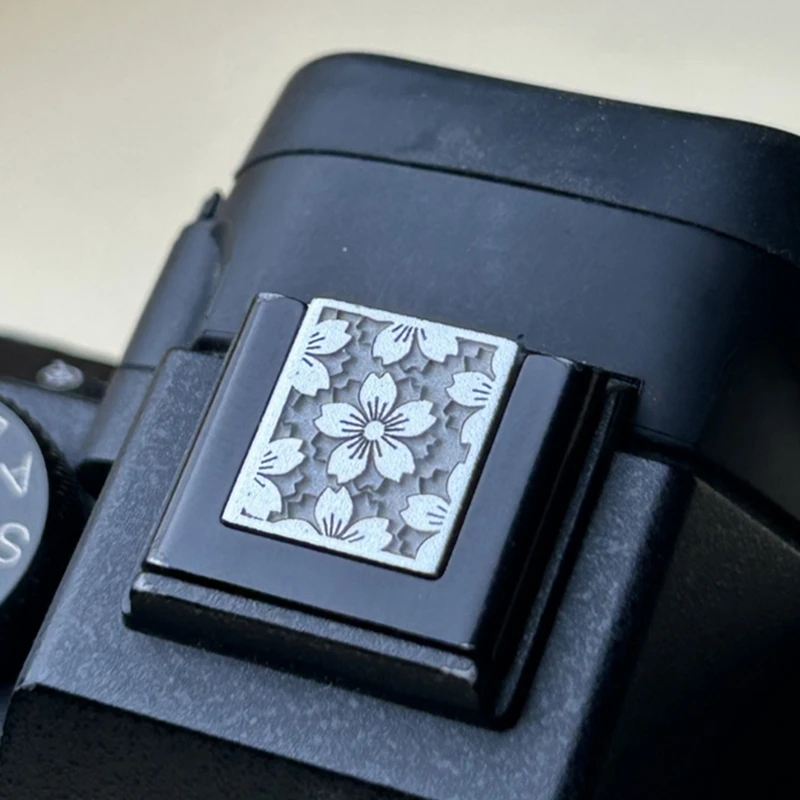 XT30 A7C2 카메라 용 금속 셔터 릴리스 버튼 인체 공학적 오목한 디자인