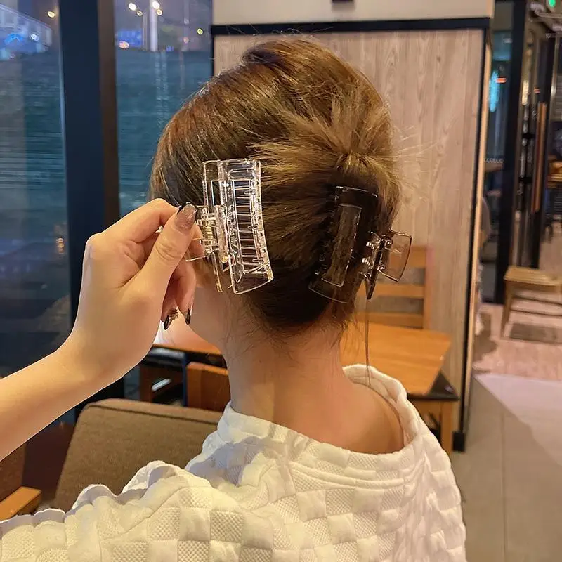 Thumbnail 3 - #5 Highest Rated Acrylic Hair Claw Clips to Buy in 2026