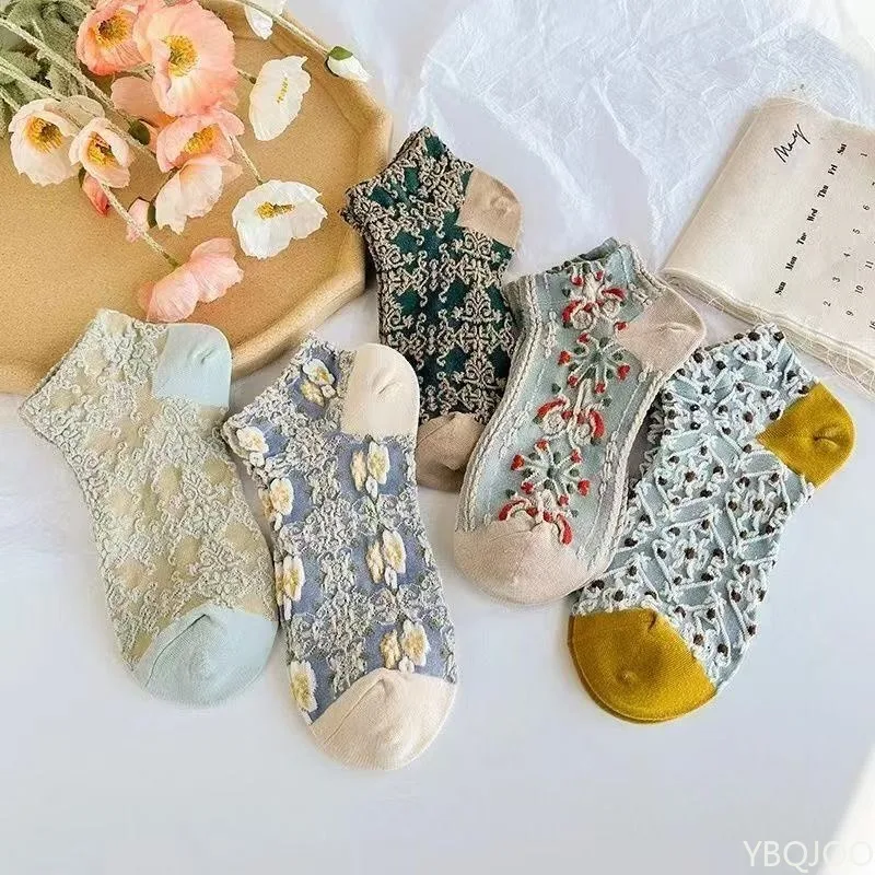 5 Paar Frühlings- und Herbst-Damensocken mit dreidimensionalem Relief, kurze Socken, flache Bootsocken, Retro-Palast-Blumenmuster, Damensocken