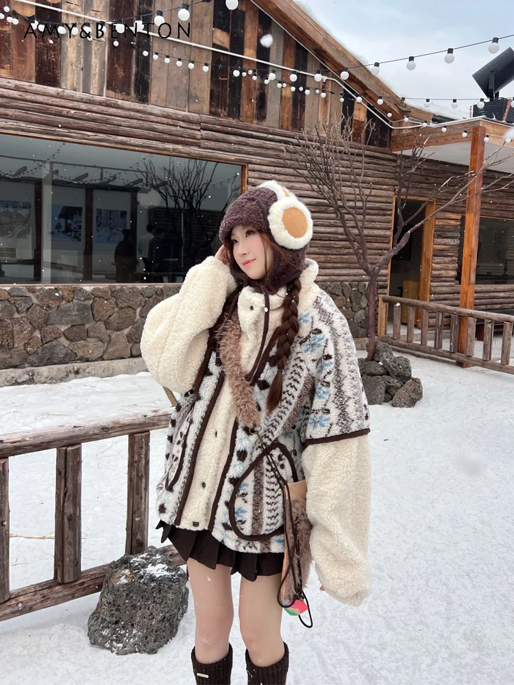 معطف جديد لخريف وشتاء 2025 بياقة واقفة فضفاض غير رسمي متعدد الاستخدامات دافئ ناعم بيج مطبوع بصدر واحد من صوف الضأن #1