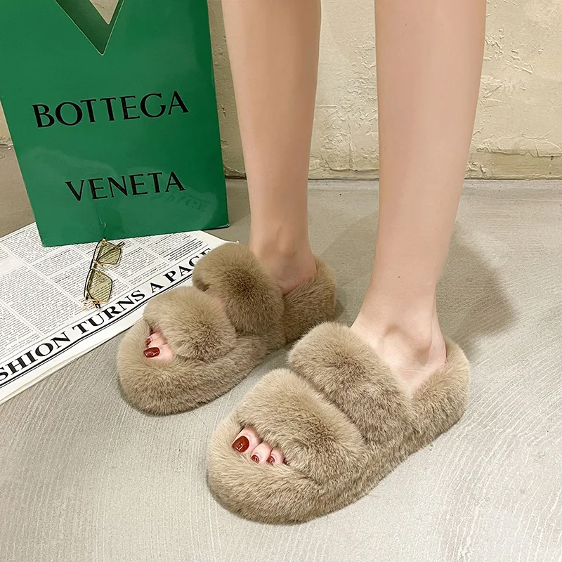 Shoes Slippers Casual Fur Flip Flops Platform Low Flock Slipers Women Beige Heeled Sandals Slides Luxury Plush Soft 2024 Black R