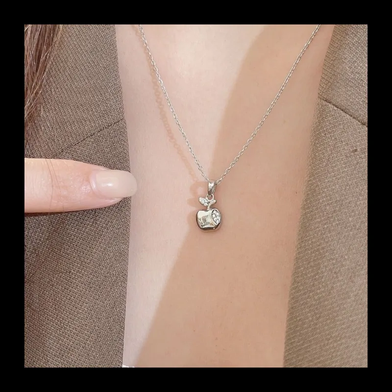 جديد S925 الفضة التفاح شكل قلادة قلادة شخصية عصرية ضوء تصميم فاخر الترقوة سلسلة الزركون المجوهرات
