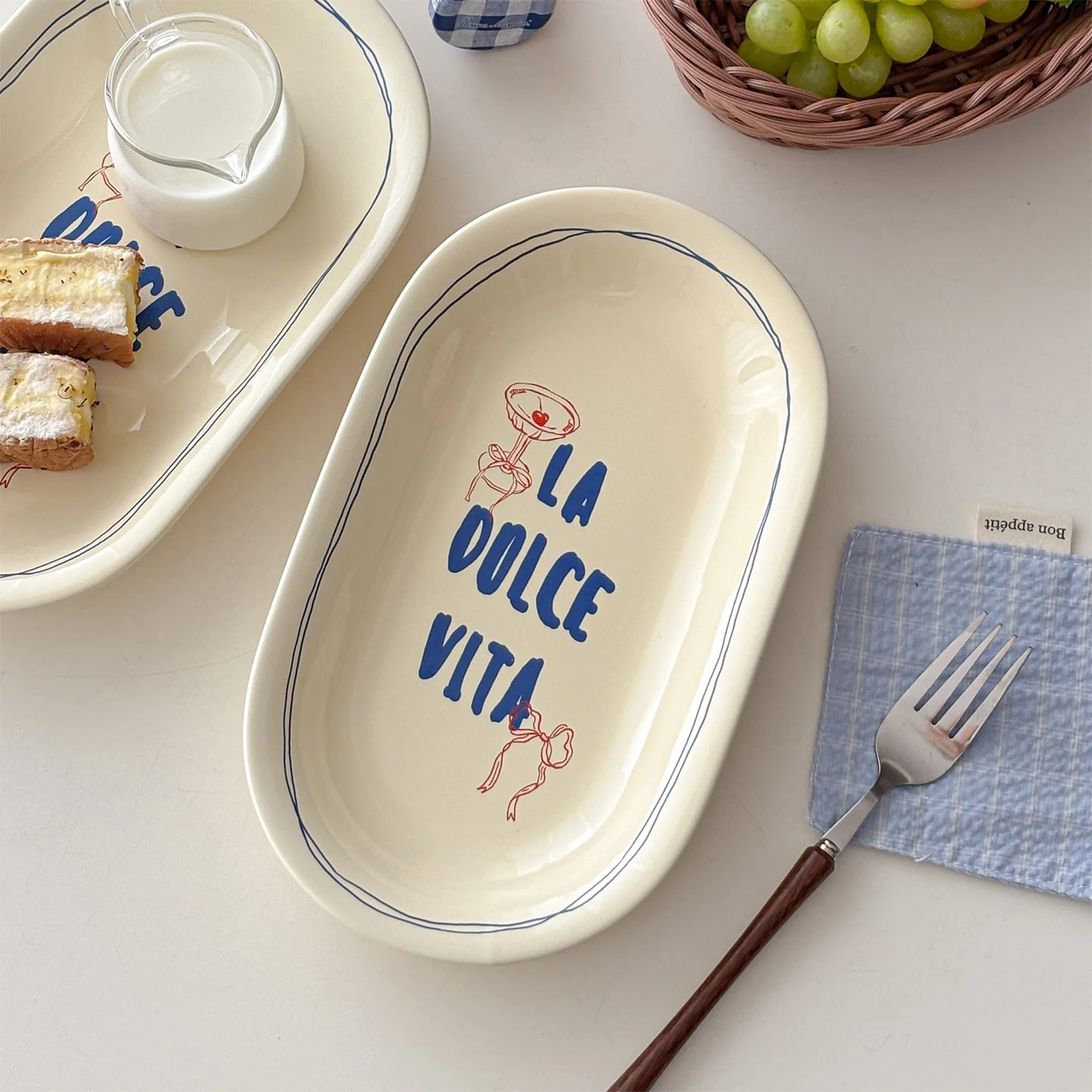 

Ins Italian Style Oval Plate Vinatge Flower Printed Ceramic Dinnerware Spaghetti Steak Plates Safety Microwave Oven