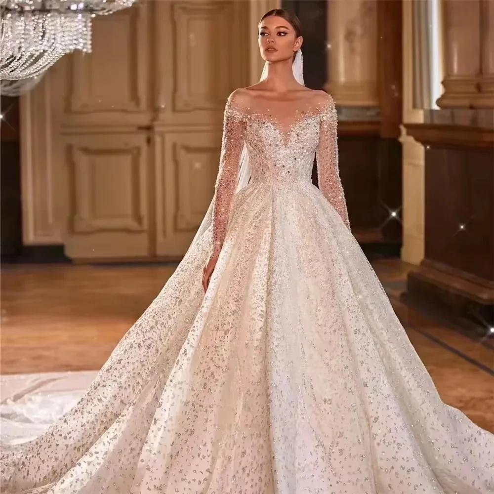 화려한 아플리케 레이스 스쿱 볼 가운 웨딩 드레스 크리스탈 비딩 베스티도 데 노이바 코트 트레인 프린세스 브라이덜 가운 맞춤 제작