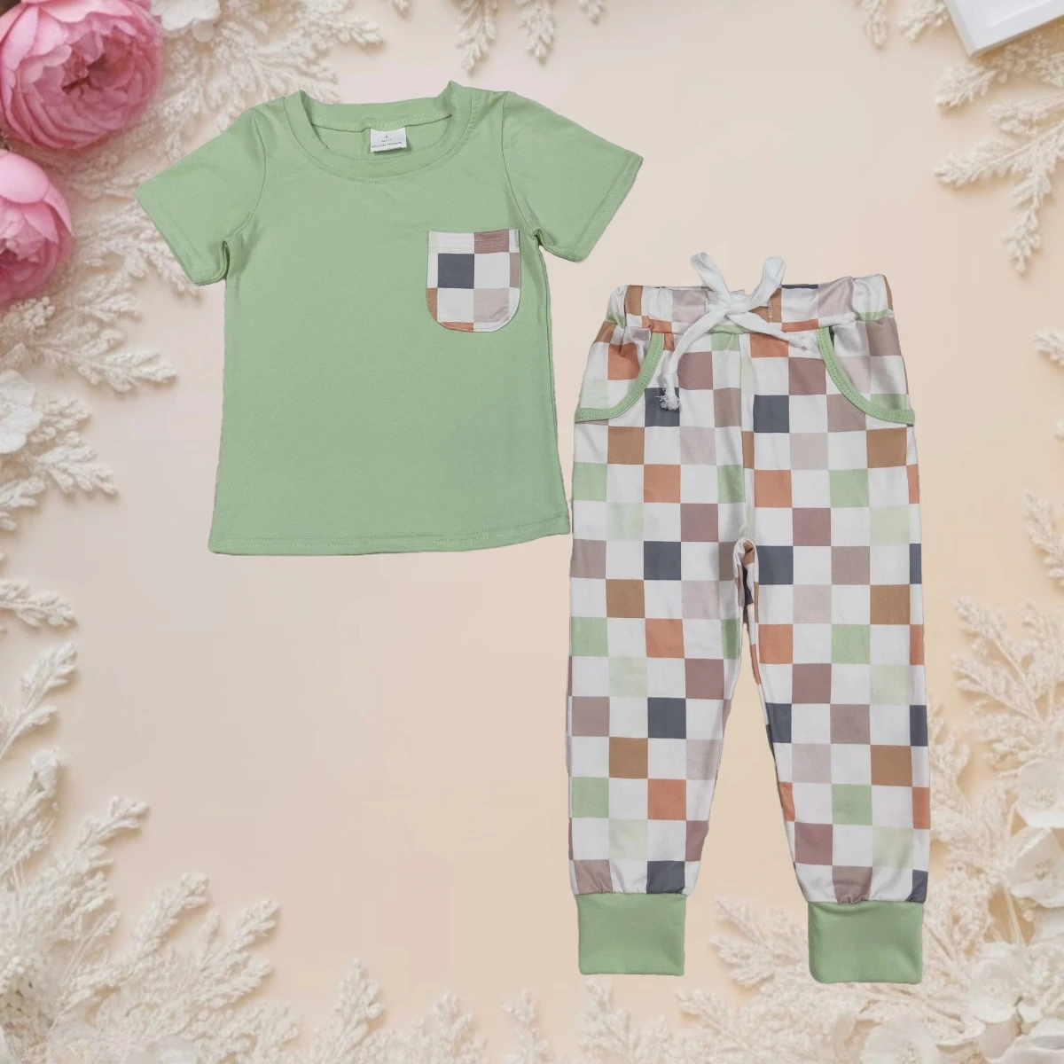

Fashion Baby Boy Outfit Set Adorable Green Cotton Short Sleeve T-Shirt Plaid Pants Pockets Comfortable Trendy Toddler Clothes