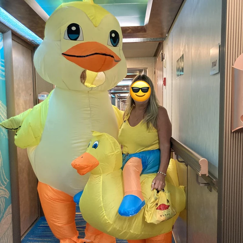 

Yellow Duck Cosplay Inflatable Costume Adult Duck Funny Halloween Makeup Party Costume Cosplay Funny Costume Props Birthday Gift
