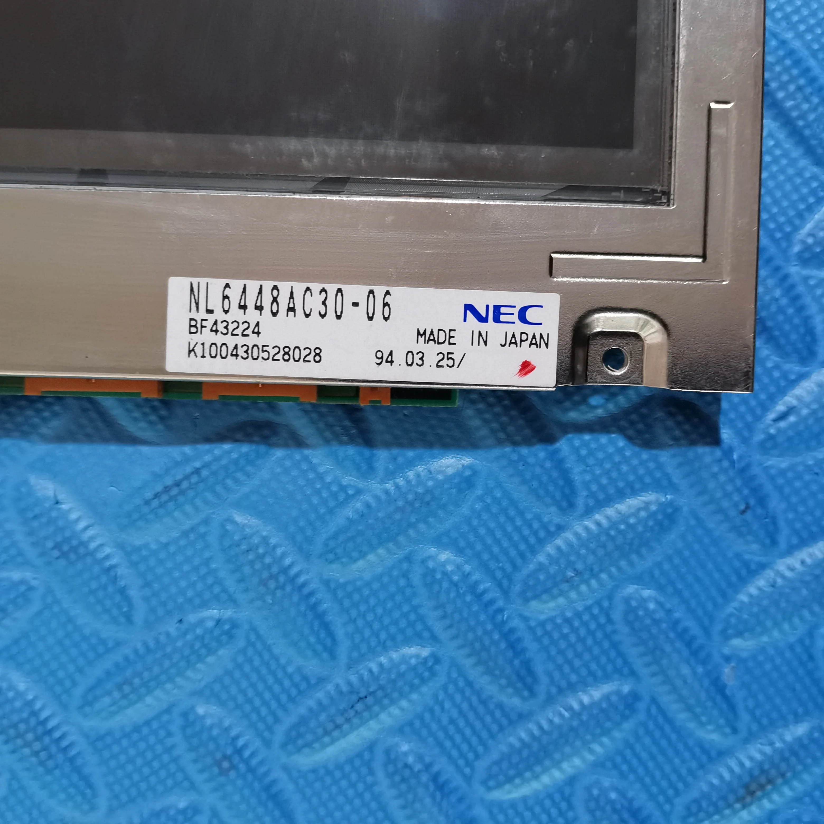 9. painel de exibição de tela lcd de 4 polegadas NL6448AC30-06