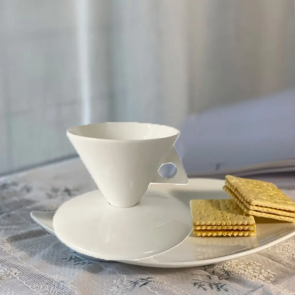 

INS Bone China Porcelain Espresso Cup Set Minimalist Conical Coffee Cup Vintage Coffee Mug Cafe
