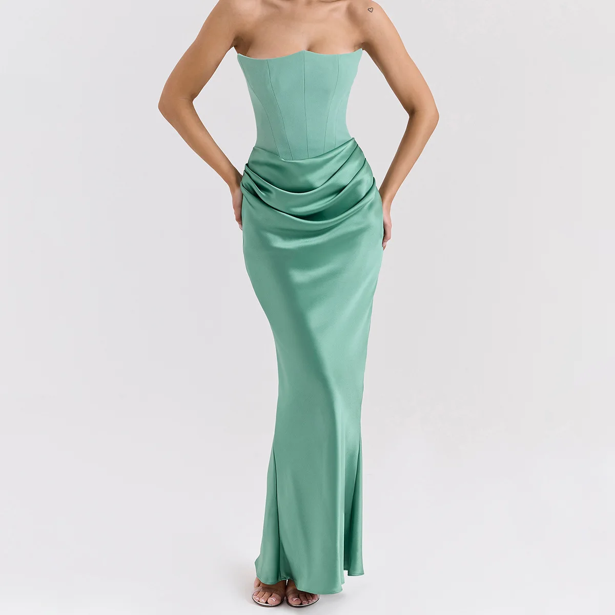 

2025 New Multi-color Waist Tube Top One-word Shoulder Fishbone Pleated Long Hip-wrapped One-piece Dress Satin European American