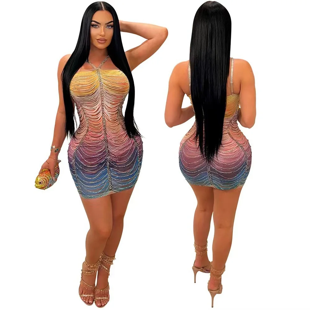 D8694 verão novo vestido sexy feminino estilo europeu e americano com alça fina, impressão de posicionamento, strass, camada dupla min