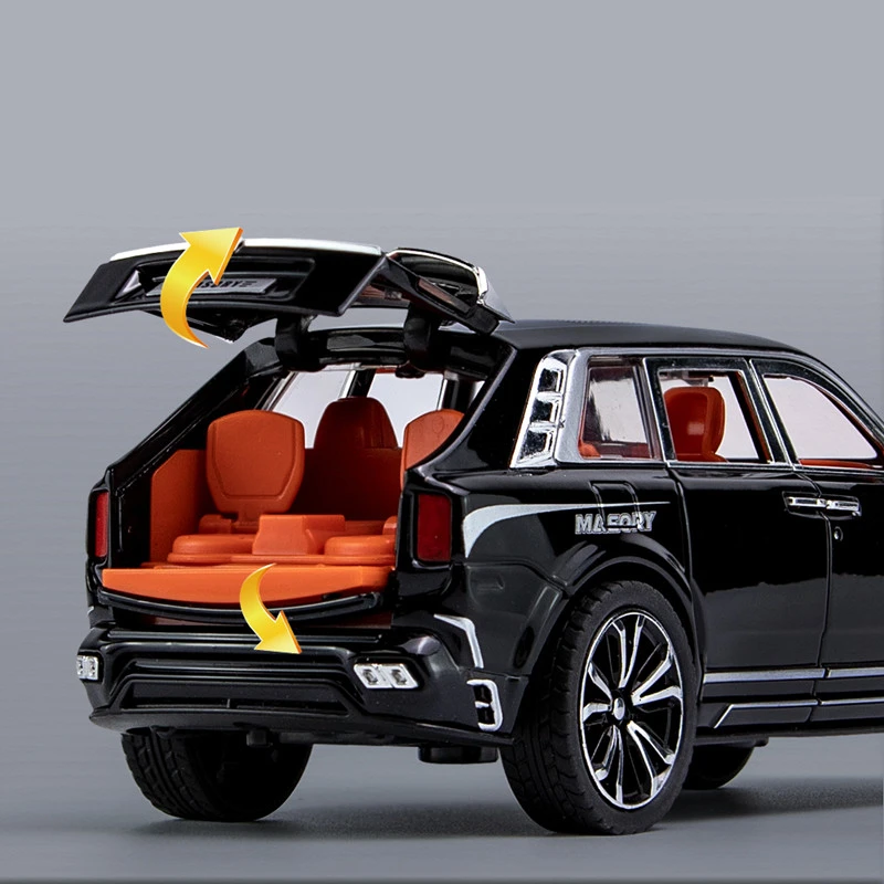 Modèle de voiture Rolls Royce Cullinan Masory SUV en alliage moulé sous pression, véhicules jouets, collection de modèles en métal, son et lumière,