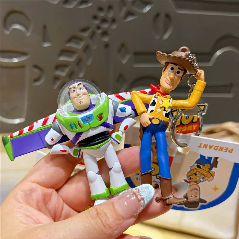 Pixar Toy Story Buzz Lightyear Woody Figur Schlüsselanhänger Taschenanhänger Taschencharme Paar-Geschenk für Rucksack-Dekoration Auf Lager – Detail 7