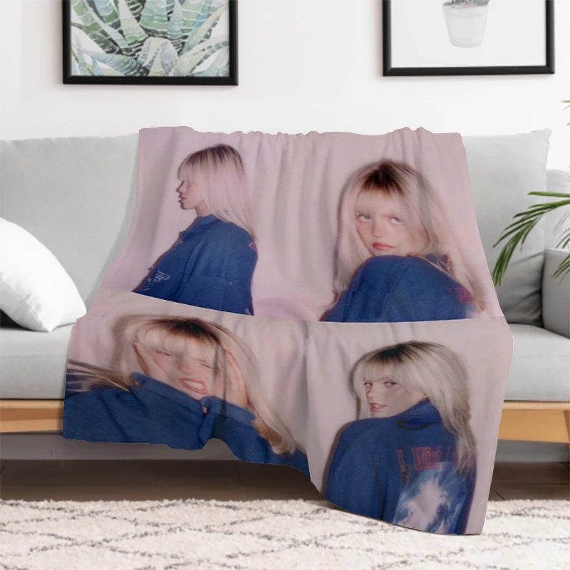 

Pop Singer Renee Rapp Blanket Plead Cover King Lid Sofas Blankets for Decorative Sofa Camping Throw Microfiber Bedding Catnap