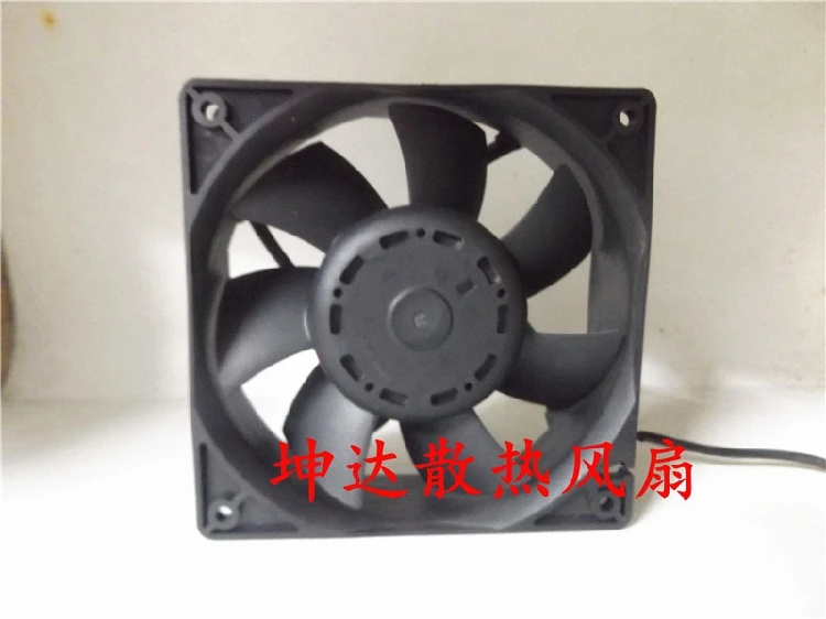 Delta Electronics AFB1224SHE CR00 DC 24V 0.75A 120x120x38mm 3-Wire Server Cooling Fan