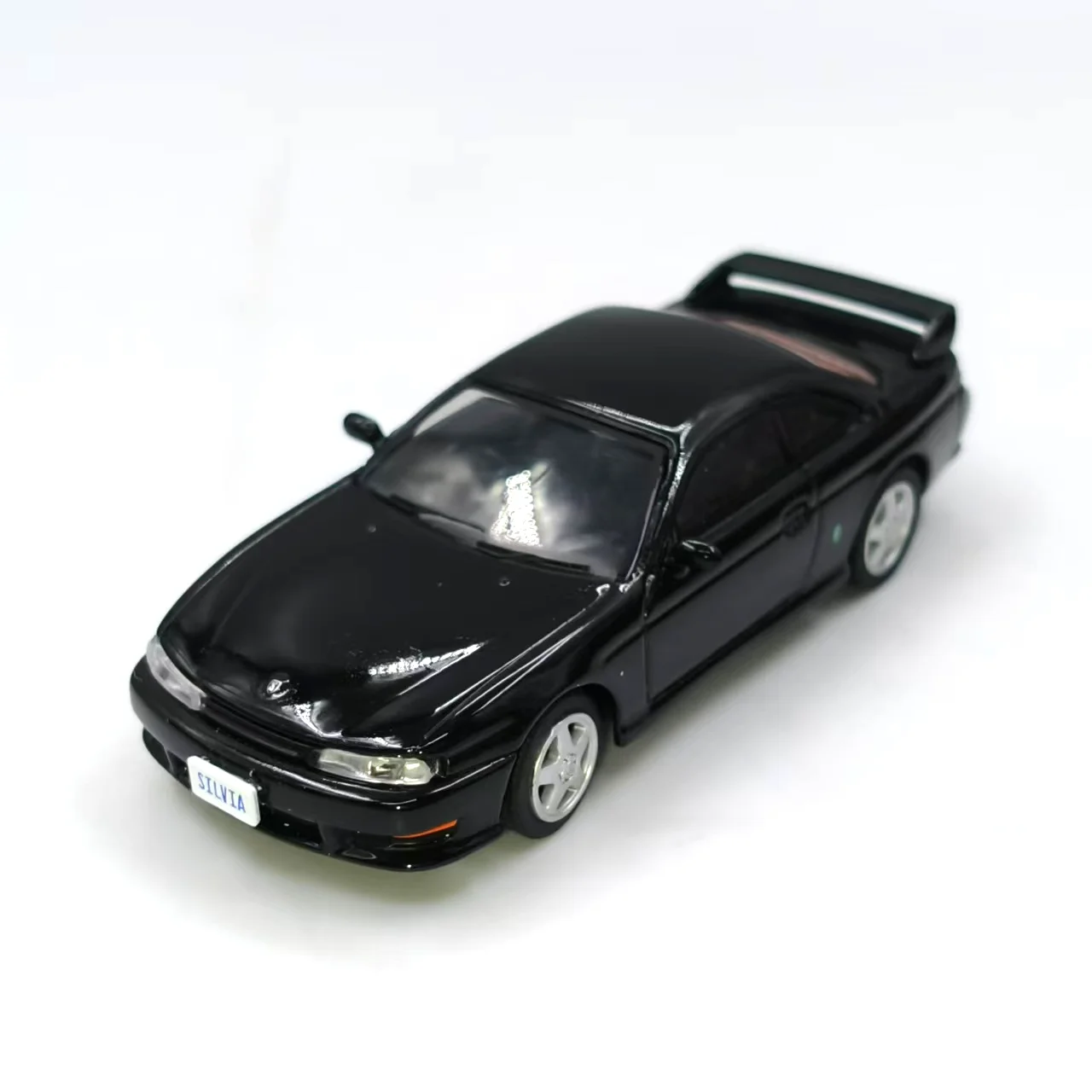 دييكاست 1:64 مقياس DM حاوية سيلفيا S14 سبيكة سيارة نموذج تحصيل لعبة هدية تذكارية عرض حلية