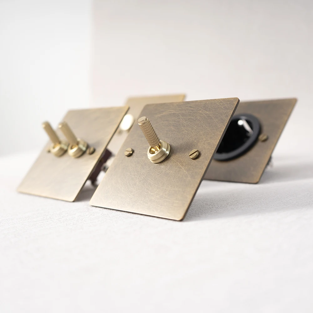 Retro 86 Typ Kreuzgerändelter Kippschalter Vintage Messingplatte CE 220V EU-Steckdose Dimmer für Büros Hotels Hardware – Detail 3