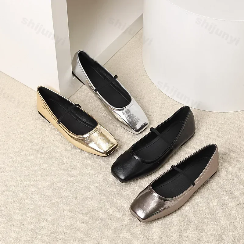 

2025 New Women Mary Janes Soft Sole Flats Ladies Retro Square Toe Silver Gold Party Leather Loafers Elegant Slip-on Ballet Shoes