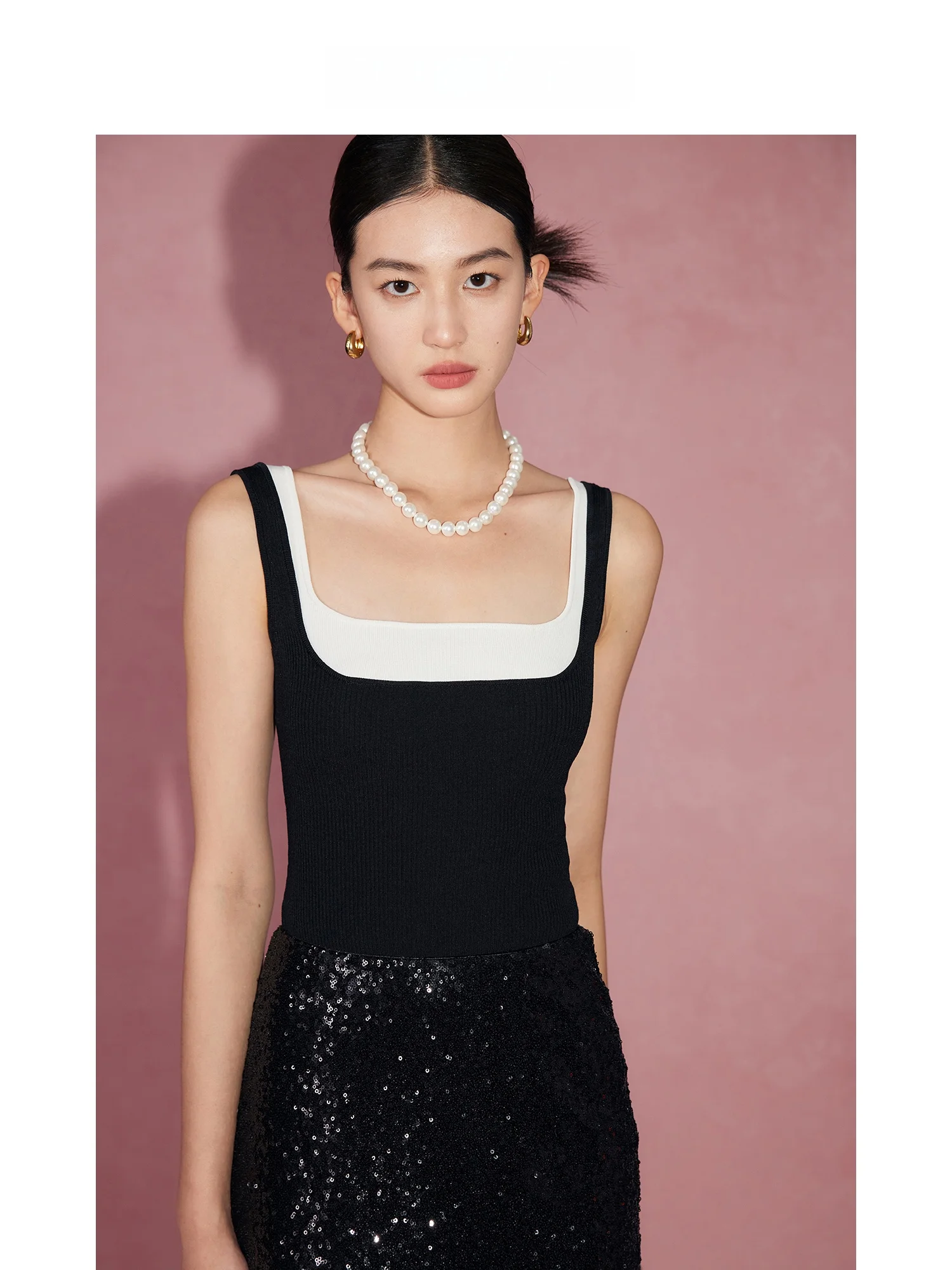 

MandyZhang Design Chic Black White Splice Strap Vest Women's Summer High Fashion Inner Wear Slimming Top Short Length C...