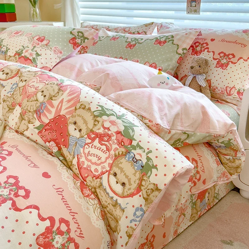

Cute Bear Duvet Cover Princess Style Cotton Comforter Covers Set Colorful Lovely Strawberry Bedding Cover for Teens Boys Girls