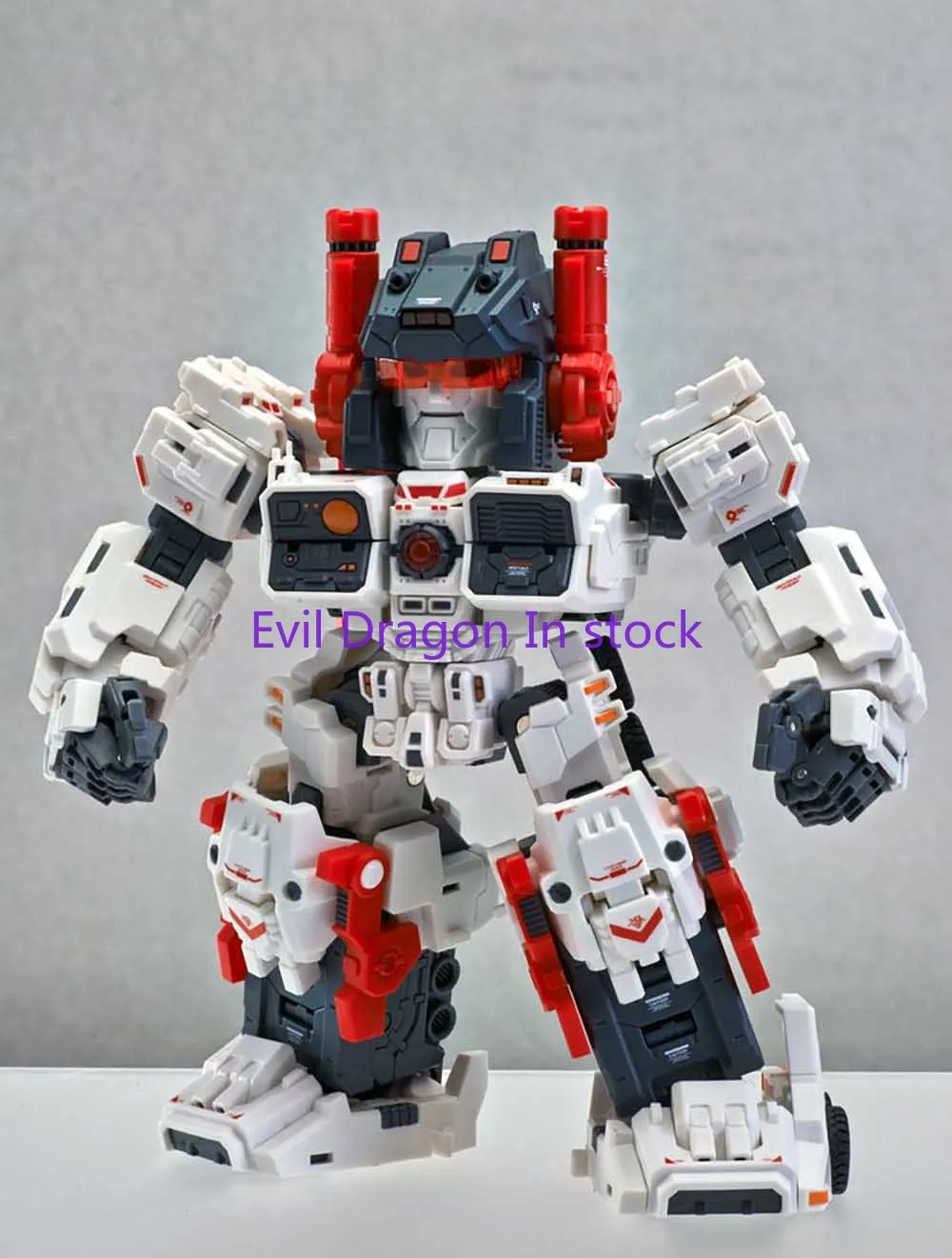 In Stock Transformation Toy Master Made SDT-01 SDT01 TI-TAN Mobile City Metroplex Action Figure Toy Collection Gift