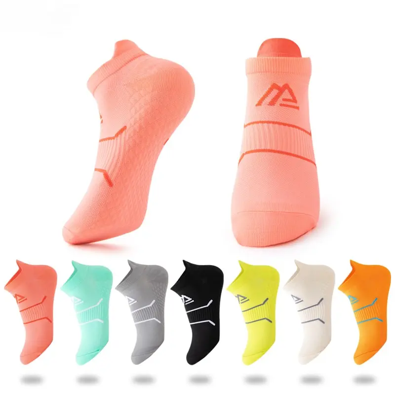 3 Pairs Men Sport Socks Athletic Men Cycling Socks Outdoor Fitness Camping Socks Quick Dry Wear Resistant Training Men Gym Socks