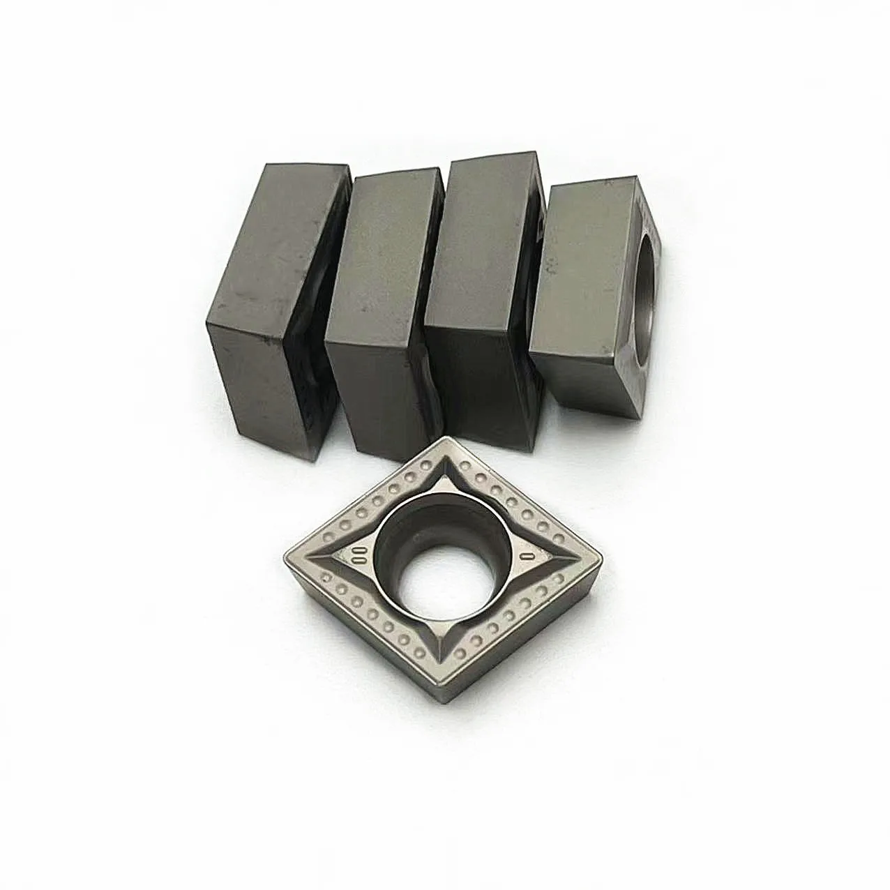 CCMT060204 CCMT09T304 CCMT120404 herramienta de torneado interno inserto de carburo herramienta de torno de alta calidad CNC inserto de torneado de procesamiento de acero