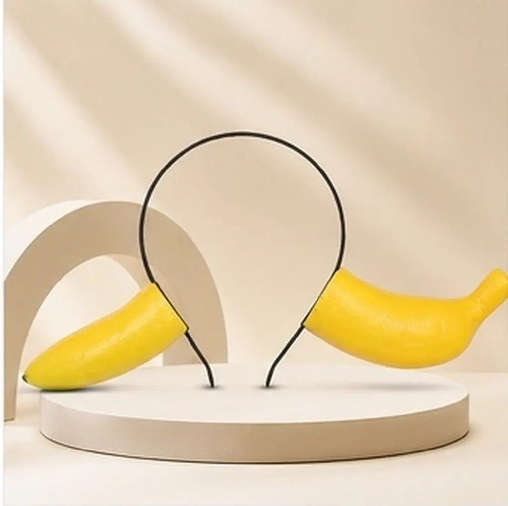 Banana Headband for Women – Lightweight Funny Party Cosplay Hair Accessory for Performance and Festive Wear