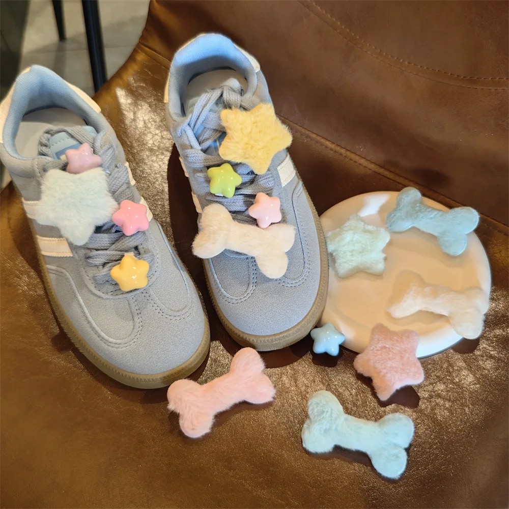 Shoe Charms Soft Plush Star Bone Milky White Shoelace Buckle Ornament Fall Winter Lightweight Small Girls Women Gift