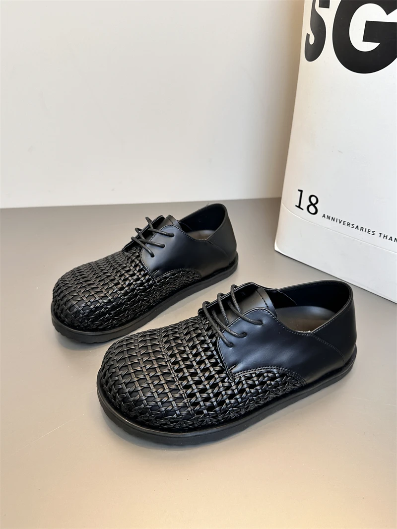 

Spring and summer breathable hollow out big head shoes Mueller shoes women's internal height increase a stirrup bread board shoe
