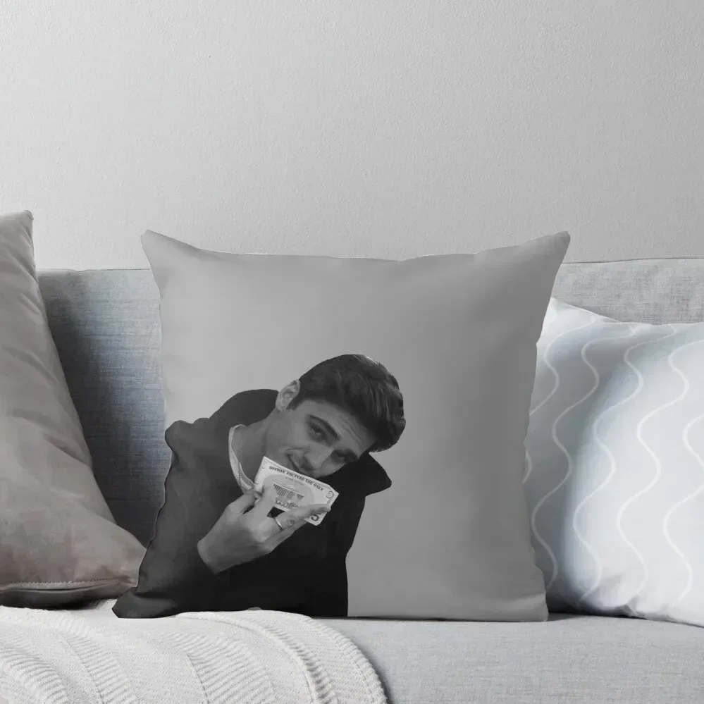 

Jacob Elordi Throw Pillow Pillow Decor luxury decor christmas pillowcases pillow cover christmas