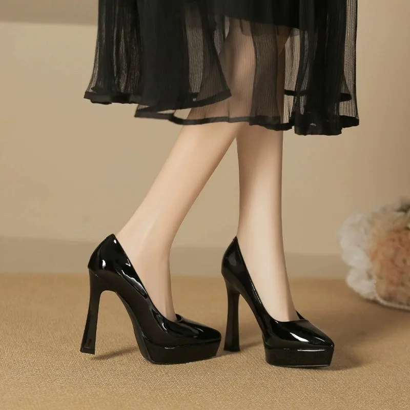 سوبر عالية الكعب وأشار الضحلة براءات الاختراع والجلود عالية الكعب موضة أحذية أنيقة النساء كعب رقيقة منصة أحذية عمل Pumps2025 #4