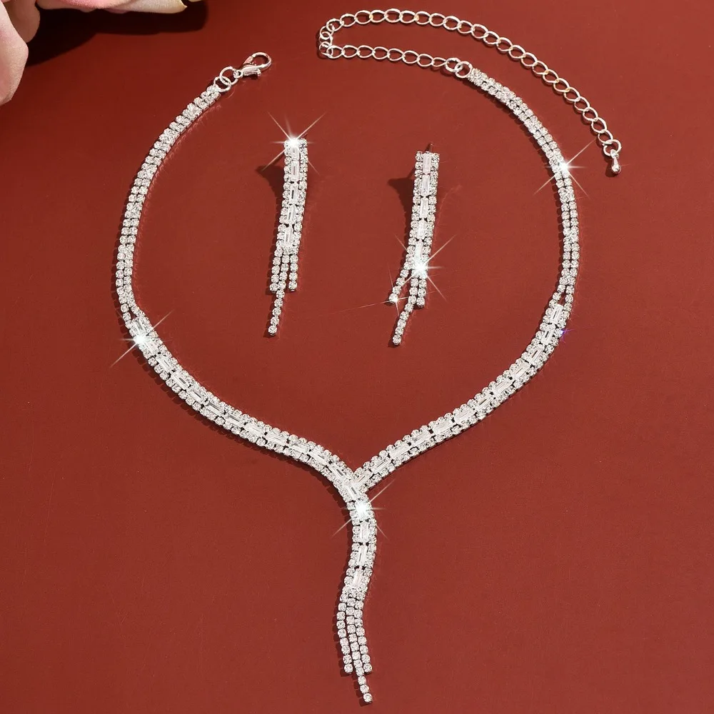 Elegant Y-Shaped Tassel Jewelry Set Luxurious Retro Necklace and Dangling Earrings Exquisite Rhinestone Necklace Earrings Set