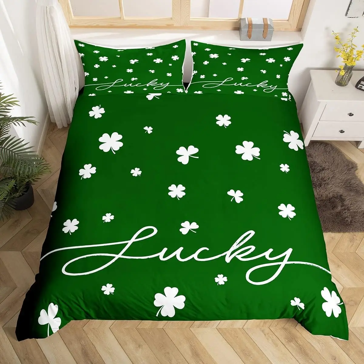 St. Patrick's Day Duvet Cover Queen Cartoon Green Clover Leaves Quilt Cover Holiday Spring Lucky Theme Bedding Set for Dorm Room