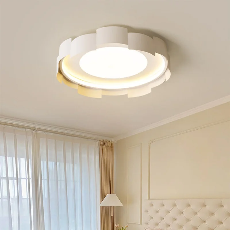 Bedroom Light Full Spectrum Ceiling Light Modern Minimalist Cream Style Master Bedroom Dining Room Pendant Lamp Nordic Room Lamp