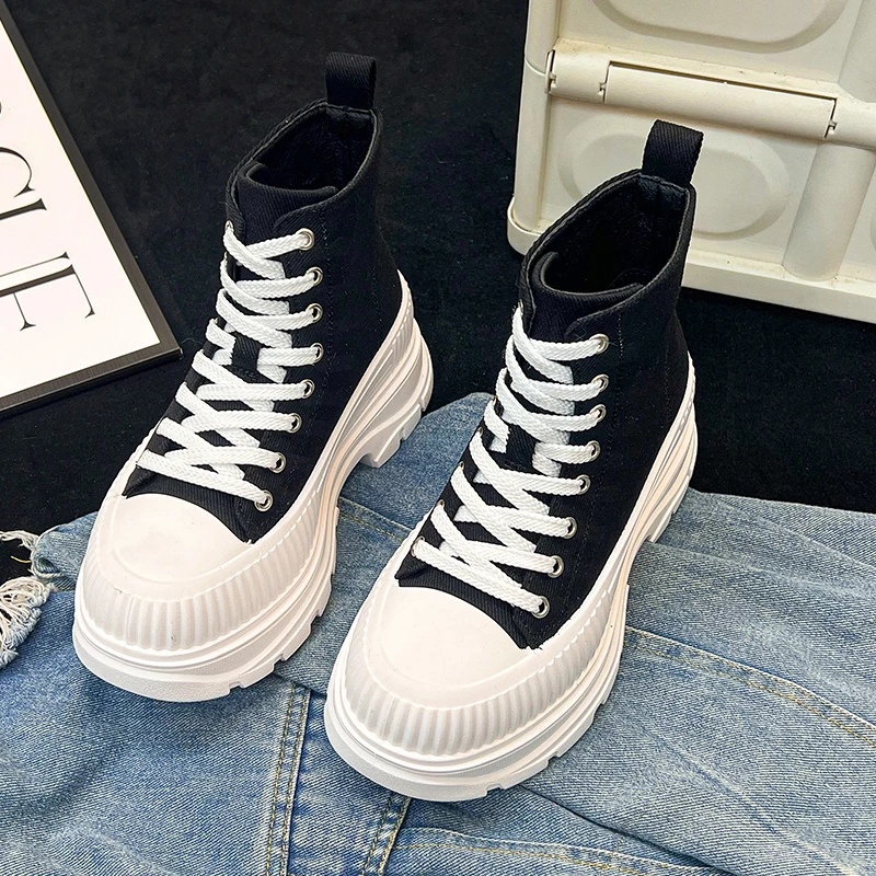 High Top Women Canvas Shoes New Style Fashion Concsies Casual Sneakers Women Height Increasing Casual Shoes Women Walking Shoes