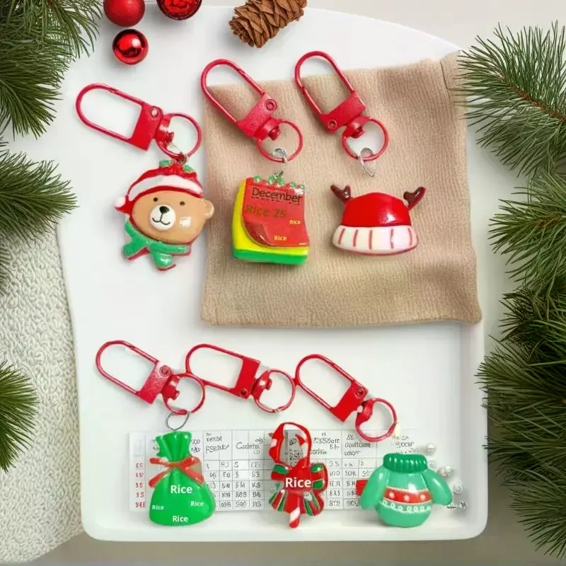 سلاسل مفاتيح من الراتنج على شكل إلك سانتا إكليل عيد الميلاد، متوفرة في مجموعات من 2/5/10 قطعة، مثالية كهدايا عطلة الأصدقاء #4
