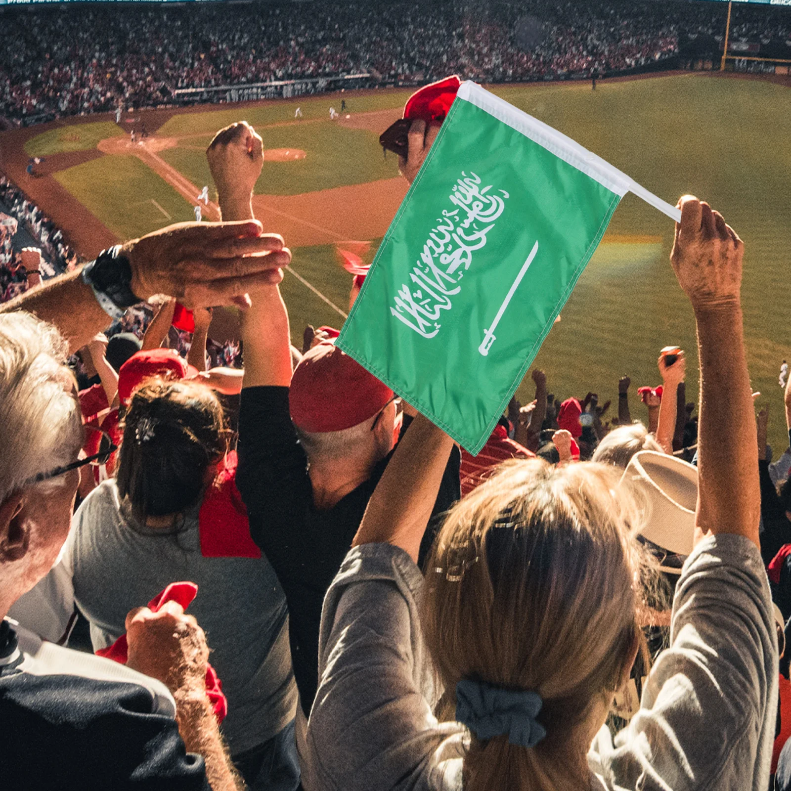 

4pcs Saudi Car Flags Dark Green Auto Window Clip Pole Decorations National Day Festival Sports Events Handheld Mini Flags