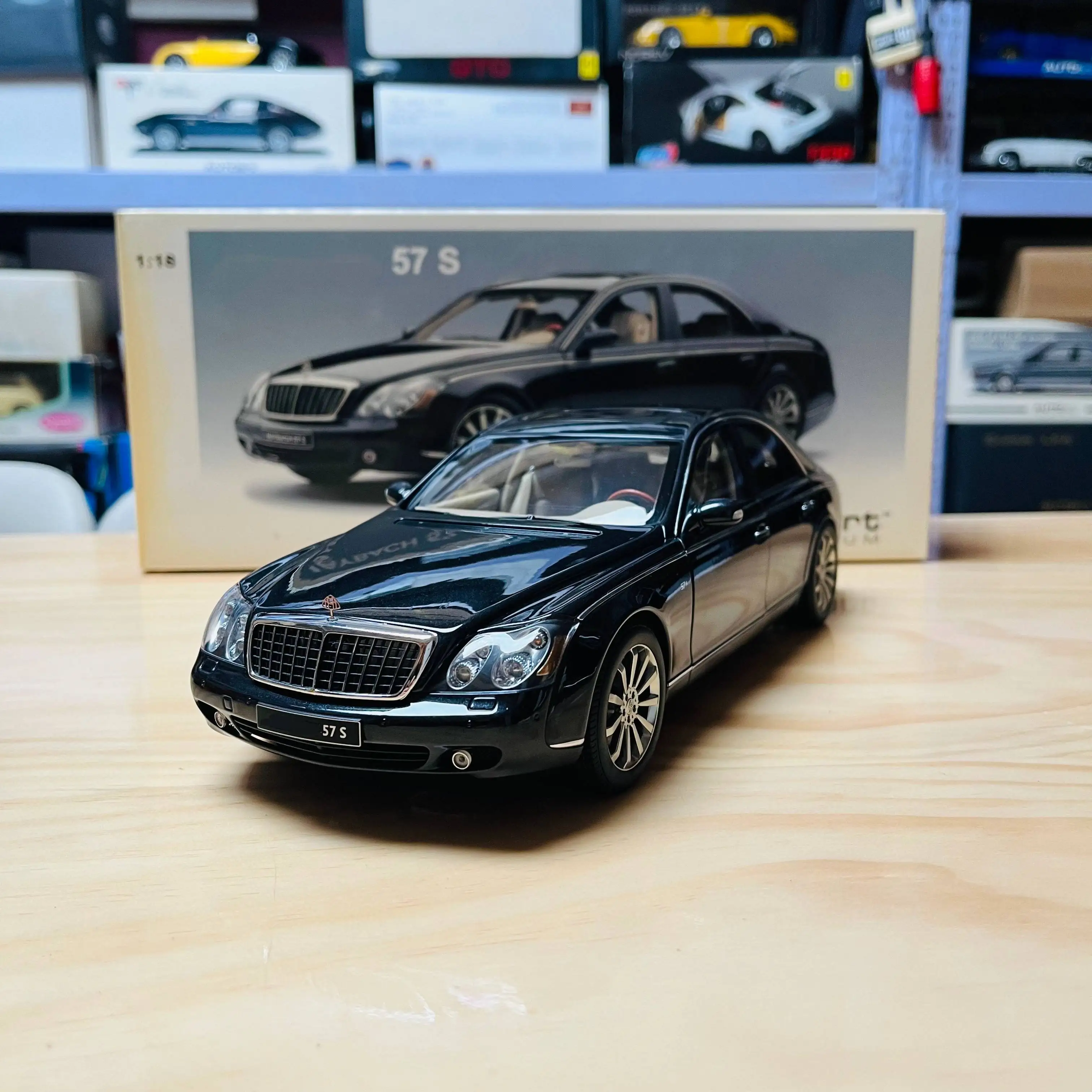 

Autoart 1:18 Mayba 57S Черная имитация ограниченной серии, все открытые металлические статические модели автомобиля из сплава, игрушка в подарок
