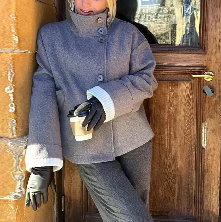 

Fall and Winter Women's Jacket Elegant Stand Collar Single Breasted Buttoned Loose Coat Woolen Solid Women Coat Outwears