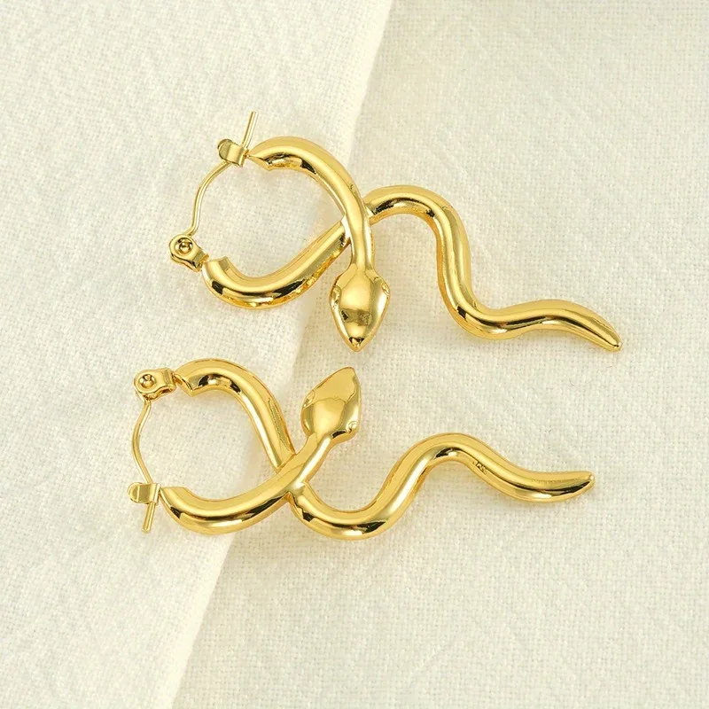 1pair French Light Luxury Temperament Trend Personality Snake Cross Around Smart Snake Earrings Titanium Steel Jewelry