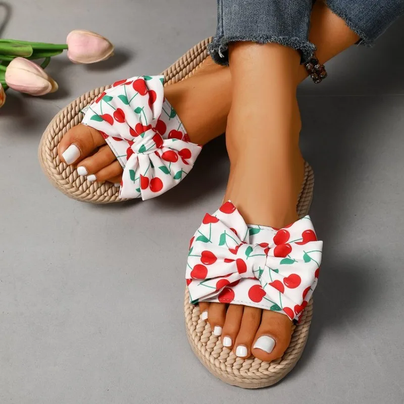 

Slippers 2026 New Trend Bow Anti Slip Sandals Wear-resistant Comfortable Soft Sole Flat Heel Slippers