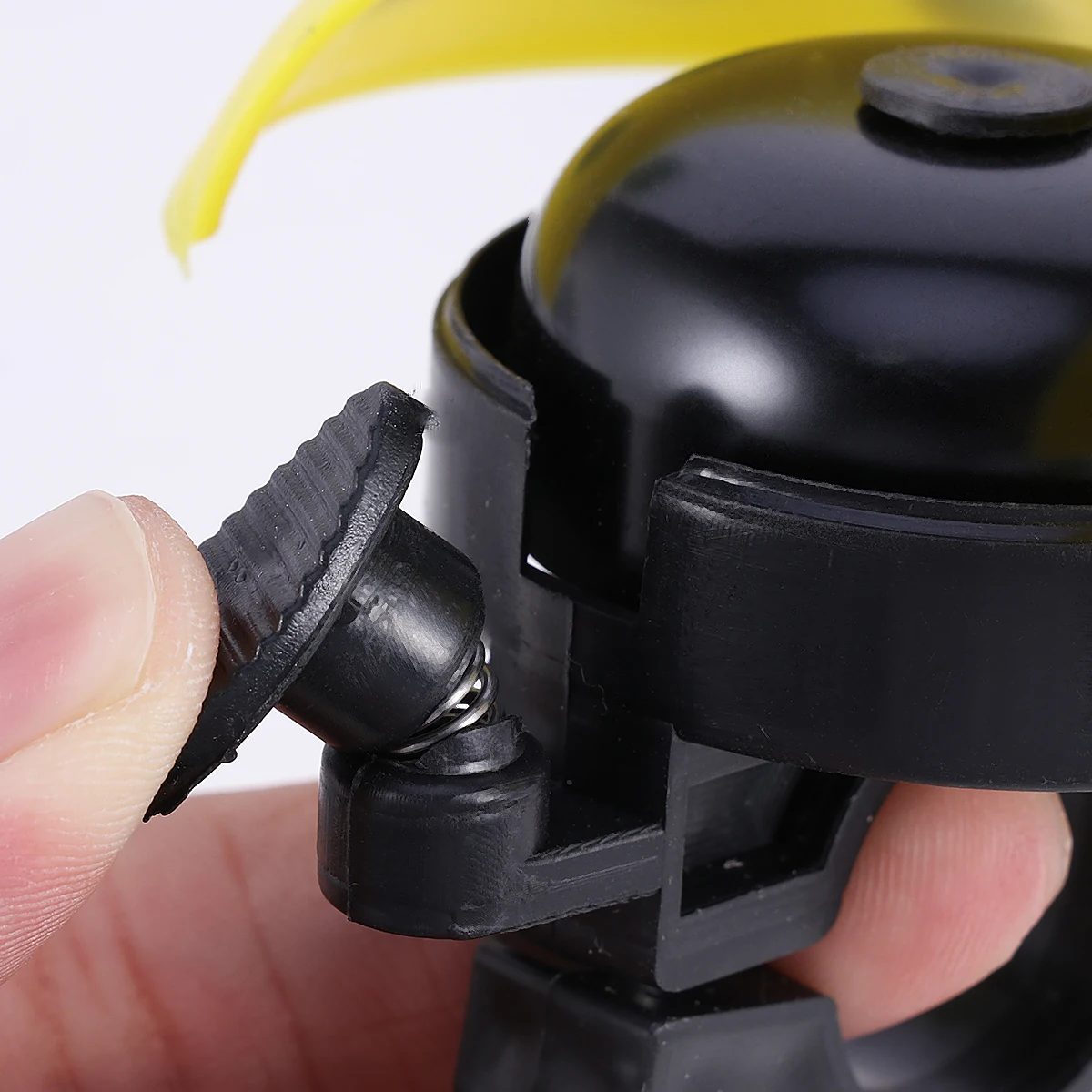 

2pcs Bicycle Bell Yellow Bike Sound Horn Durable Handlebar Ring Easy Install Alarm For Cycling Safety Beetle Style Lovely