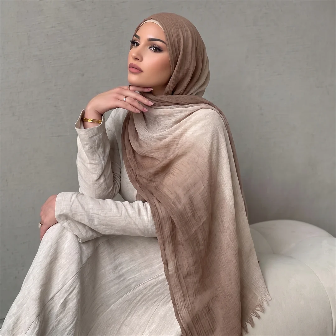 Gradient Two Tone Rayon Hijab Scarf Fringe Soft Light Muslim Women Headscarf Wrap Breathable Boho Daily Islamic Turban Shawl view 2