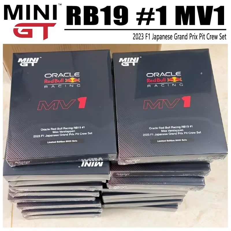 MINIGT 1/64 RB19 #1 2023 F1 Japanese Grand Prix Pit Crew Set in Stock Alloy Car Static Die Cast Vehicles Collection Model Car