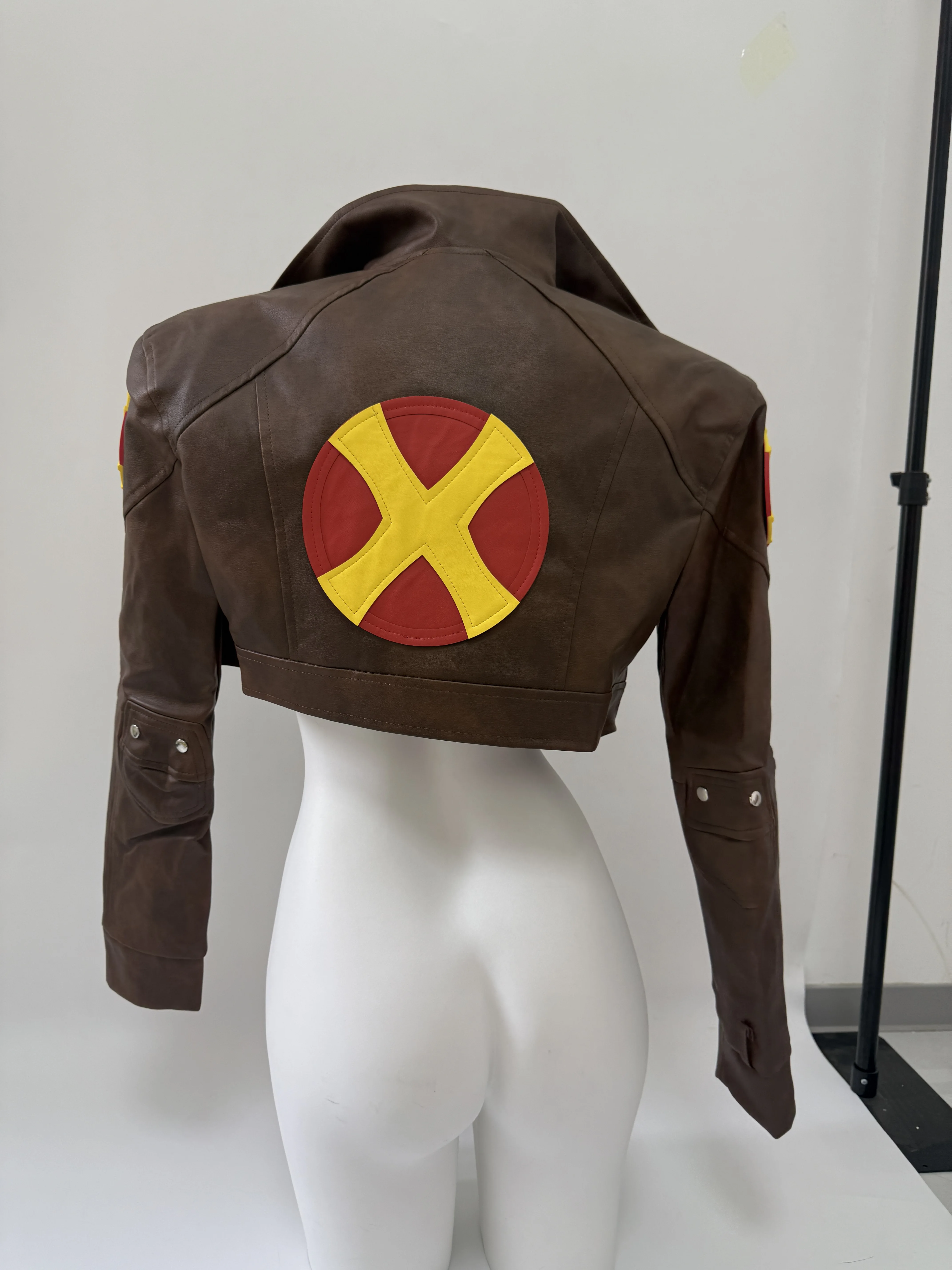 Jaqueta de Cosplay Top Rivals  - Women Fashion Jackets avaliação e preço