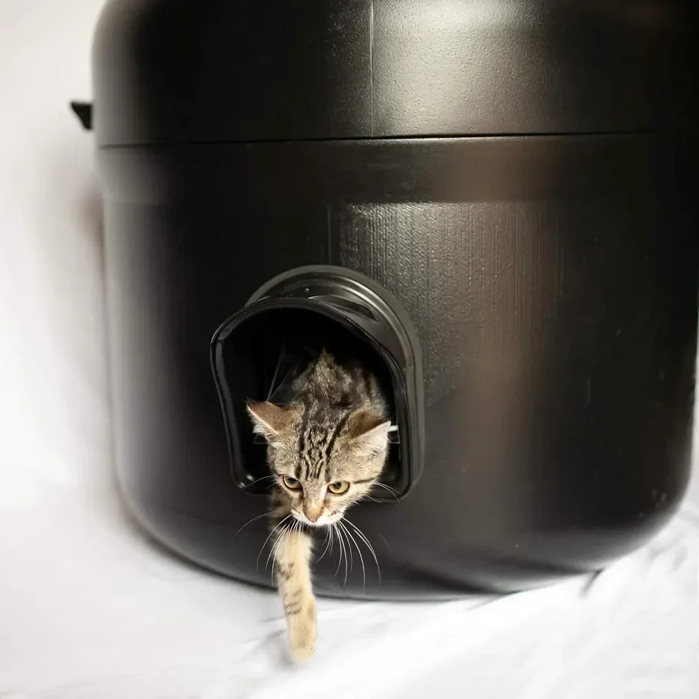 

Outdoor Insulated Cat House -Gen 4 Design