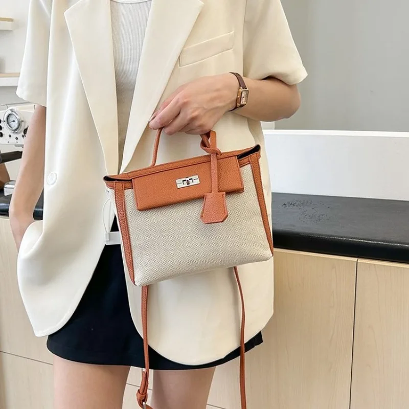 

Hot Sale Women Bag With Dedicated Large Glasses Case Underarm Shoulder Bag For Practical Sun Protection